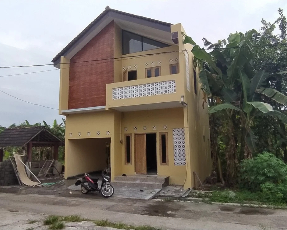 Rumah 2 Lantai